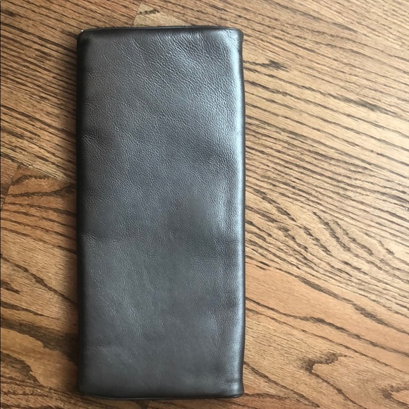 Metallic Kate Spade Clutch - Picture 5 of 8